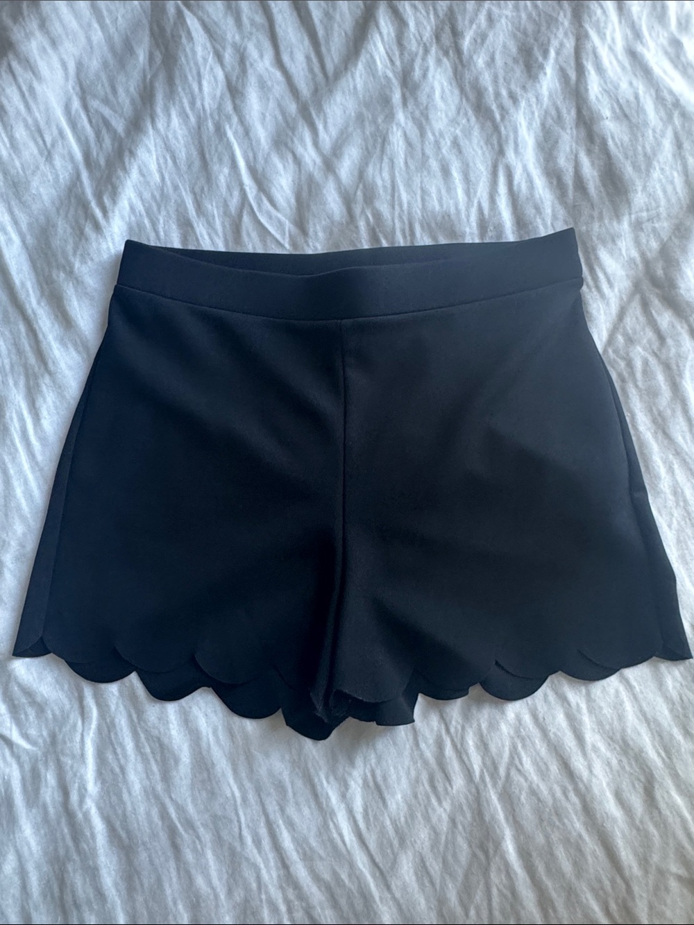 Express Black High-Waist Scallop Hem Shorts